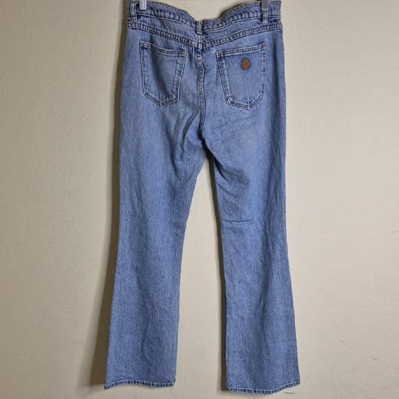Blue Flare Wide Leg Jeans with Classic Wash - Picture 4 of 10